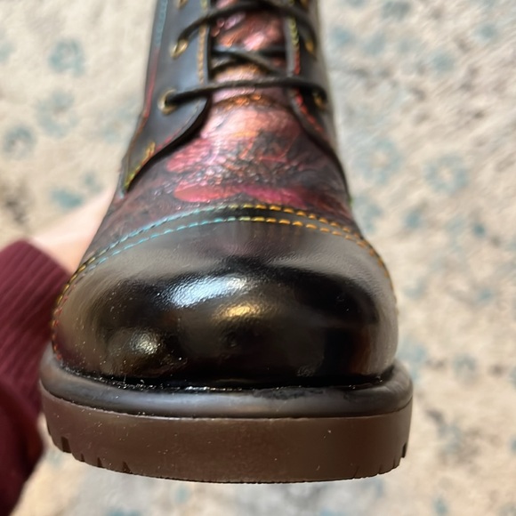 L'Artiste Stylista Floral Lace-Up Heeled Leather Boots - Picture 8 of 17